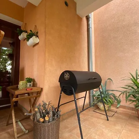 Appartamento Rose-2025 Renovated Garden View *