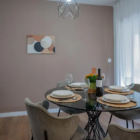 Apartman Rose-2025 Renovated Garden View