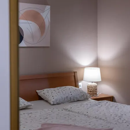 Apartman Rose-2025 Renovated Garden View Porec